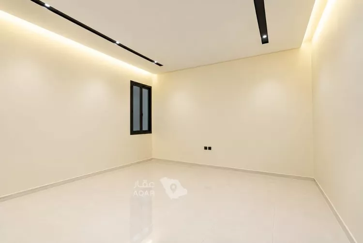 دور للبيع في شارع الشريشي, حي عكاظ, مدينة الرياض, منطقة الرياض صورة 4