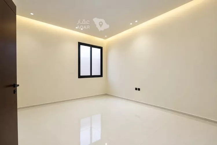 Floor for Sale in Riyadh Okaz صورة 4