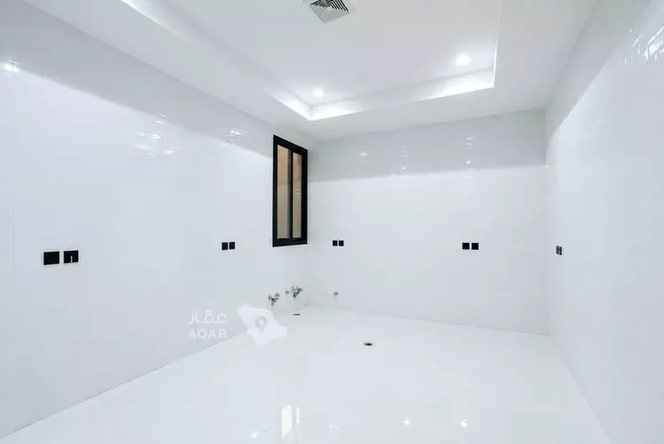 دور للبيع في شارع الشريشي, حي عكاظ, مدينة الرياض, منطقة الرياض صورة 3