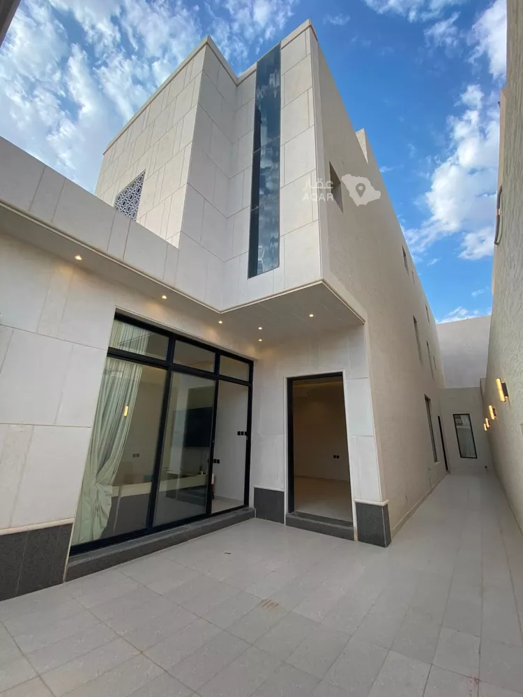 فيلا للبيع في شارع العمره, حي الجنادرية, مدينة الرياض, منطقة الرياض 14