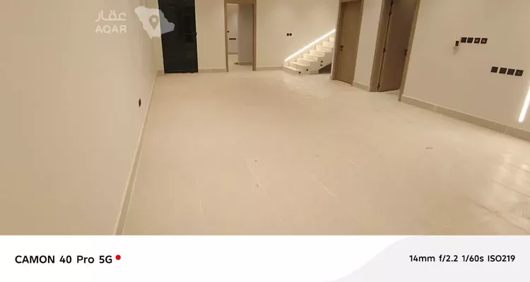 فيلا للبيع في شارع الضياء, حي الجنادرية, مدينة الرياض, منطقة الرياض 7
