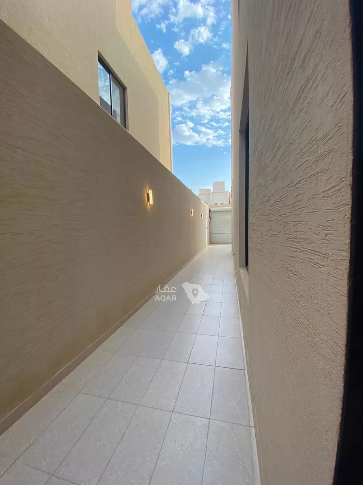 فيلا للبيع في شارع العمره, حي الجنادرية, مدينة الرياض, منطقة الرياض 12