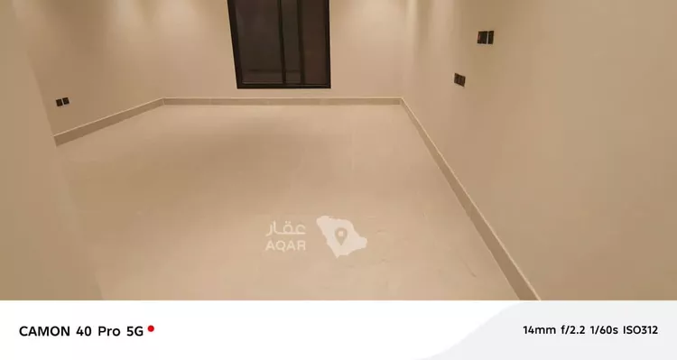 فيلا للبيع في شارع الضياء, حي الجنادرية, مدينة الرياض, منطقة الرياض صورة 2