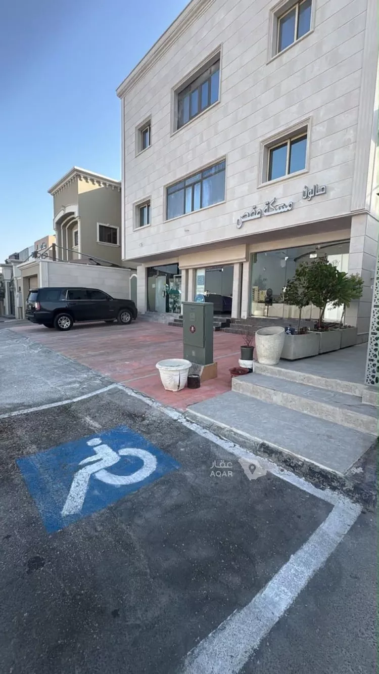 Building for Sale in Al Khobar Al Ulaya