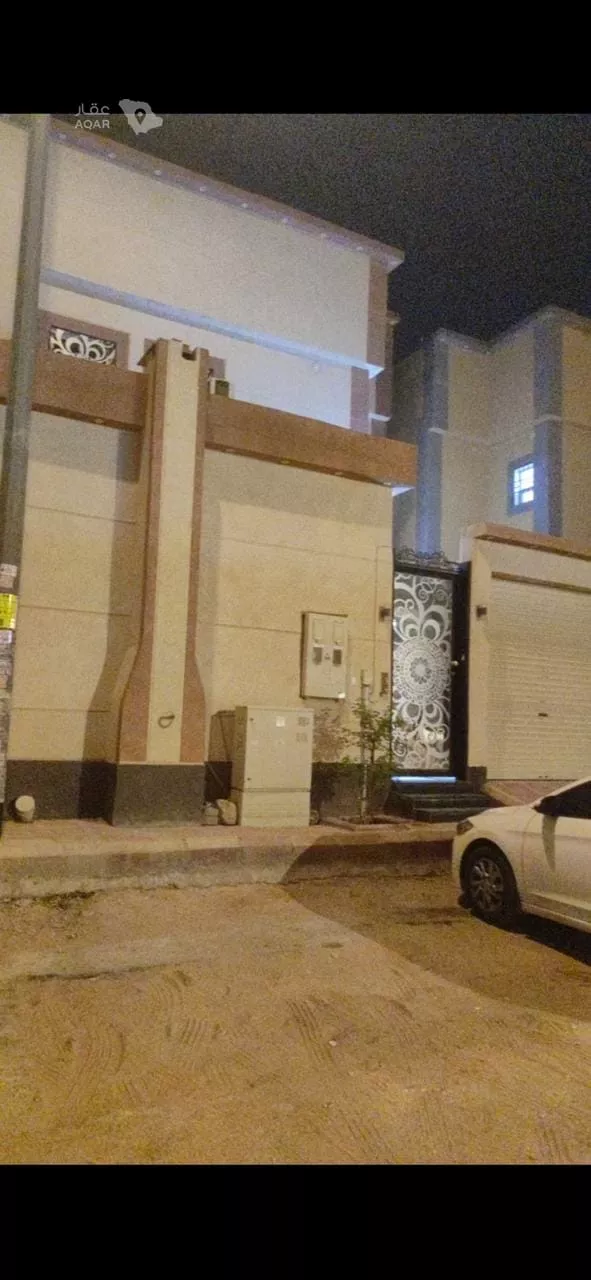 فيلا للبيع في شارع ابي العلاء الواسطي, حي الرمال, مدينة الرياض, منطقة الرياض