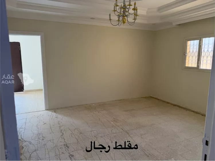 فيلا للإيجار في شارع الطويل, حي الخالدية, مدينة الدرعية, منطقة الرياض صورة 5
