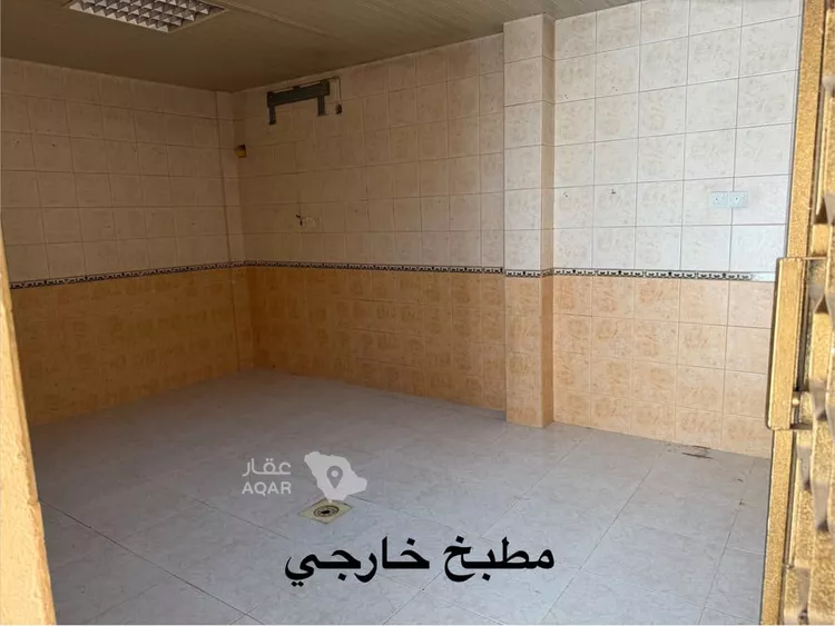 فيلا للإيجار في شارع الطويل, حي الخالدية, مدينة الدرعية, منطقة الرياض 18