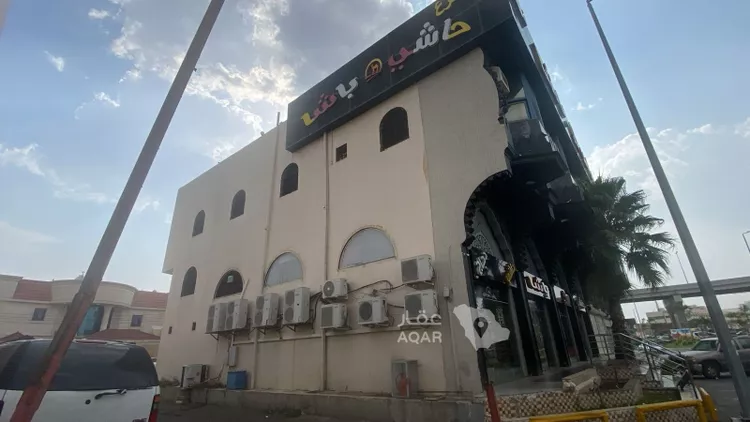 محل للإيجار في شارع جنوبا الى احد رفيده و شمالا الى خميس مشيط ، حي الشفاء ، خميس مشيط ، خميس مشيط