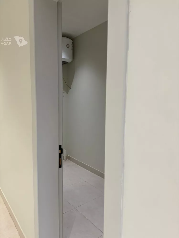 شقة للإيجار في شارع سويد بن النعمان, حي العزيزية, مدينة الرياض, منطقة الرياض صورة 3