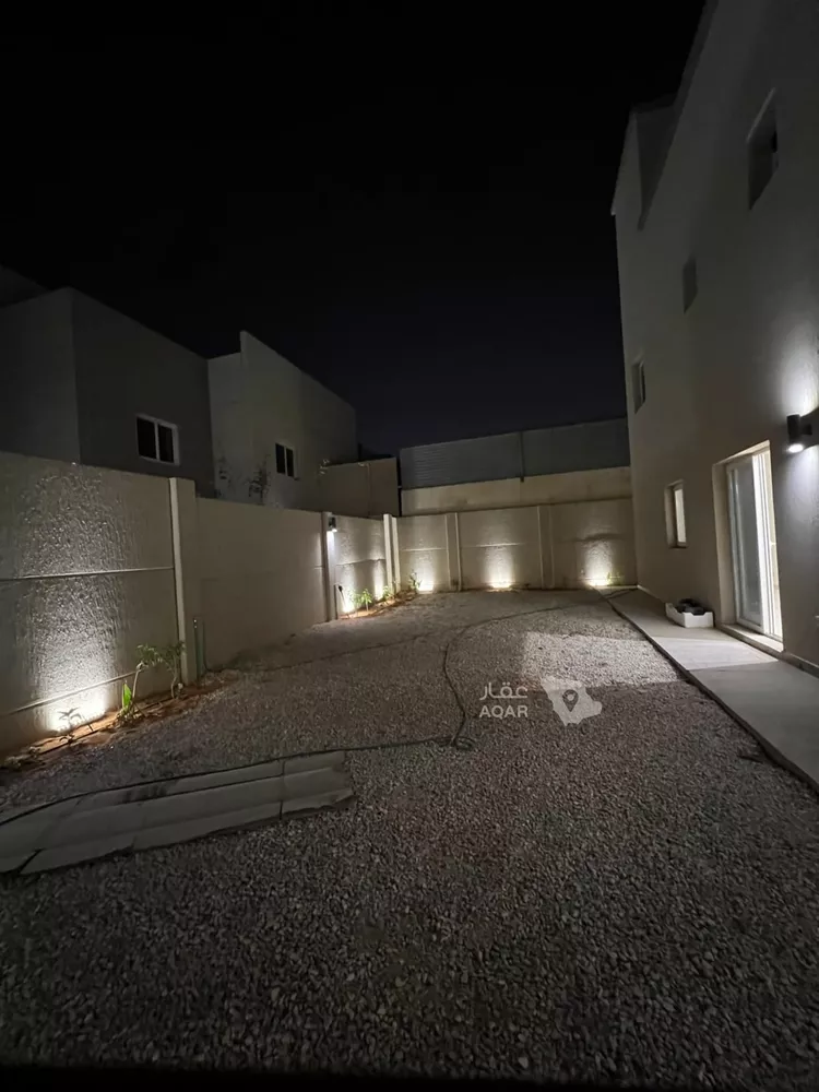 فيلا للإيجار في شارع عبدالرحمن العمادي, حي مطار الملك خالد الدولي, مدينة الرياض, منطقة الرياض 3