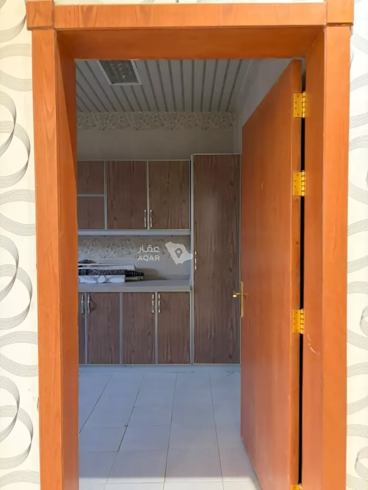 شقة للإيجار في شارع عمرو بن كلثوم, حي عرقة, مدينة الرياض, منطقة الرياض