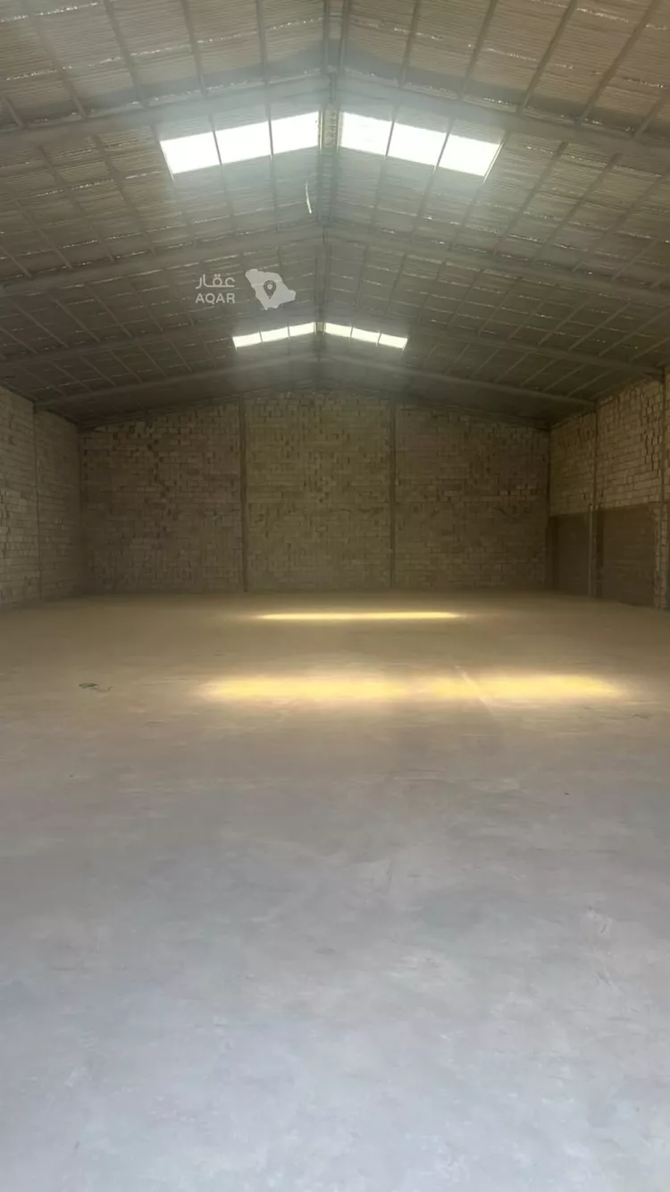 مستودع للإيجار في شارع قدامه بن جعفر, حي الحزم والبطينه, مدينة الحزم والبطينه, منطقة الرياض صورة 3