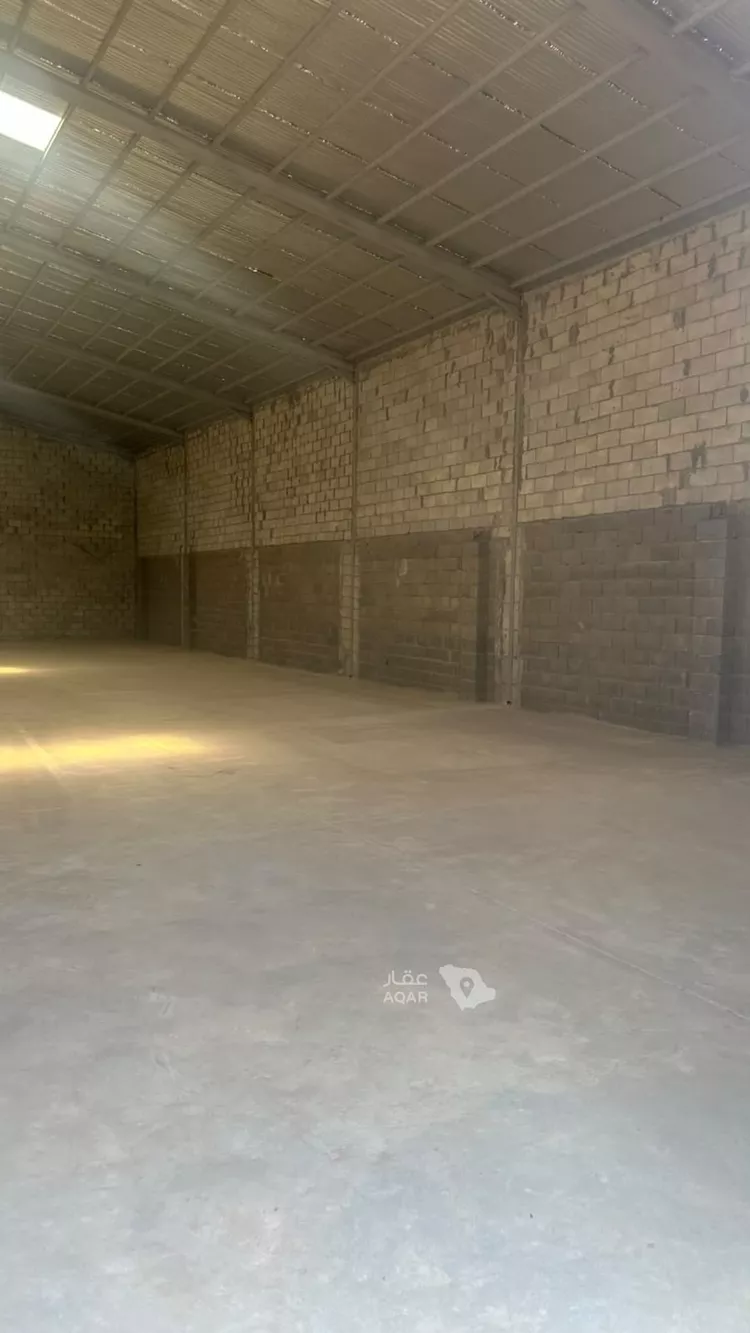 مستودع للإيجار في شارع قدامه بن جعفر, حي الحزم والبطينه, مدينة الحزم والبطينه, منطقة الرياض صورة 2