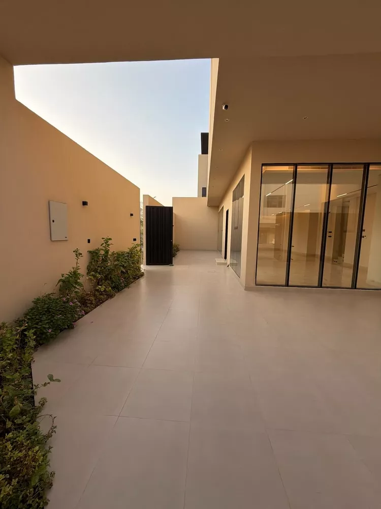 فيلا للبيع في شارع رقم 464, حي النرجس, مدينة الرياض, منطقة الرياض صورة 5