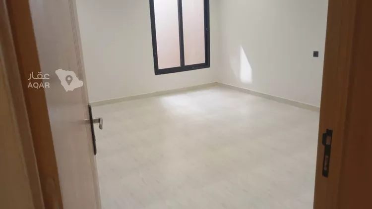 Floor for Sale in Riyadh Badr 14