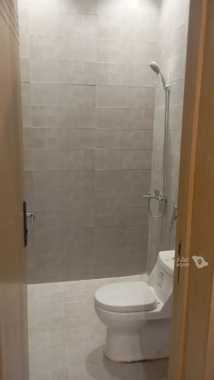 Floor for Sale in Riyadh Badr 4