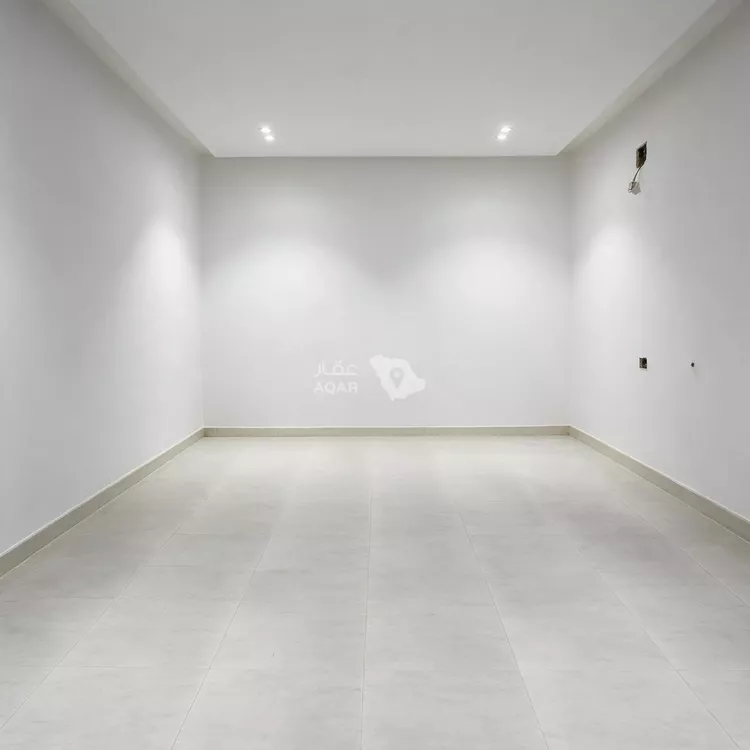 Floor for Sale in Riyadh Badr 9
