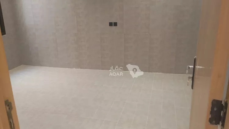 Floor for Sale in Riyadh Badr 13