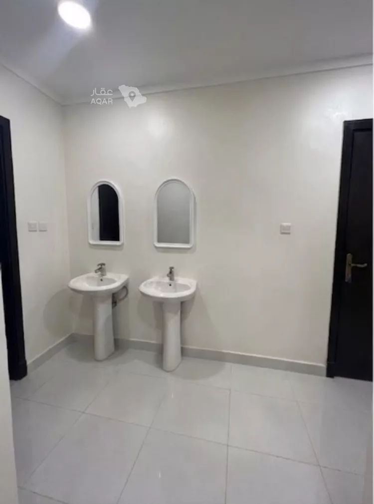 Apartment for Sale in Dammam Ash Shulah 2