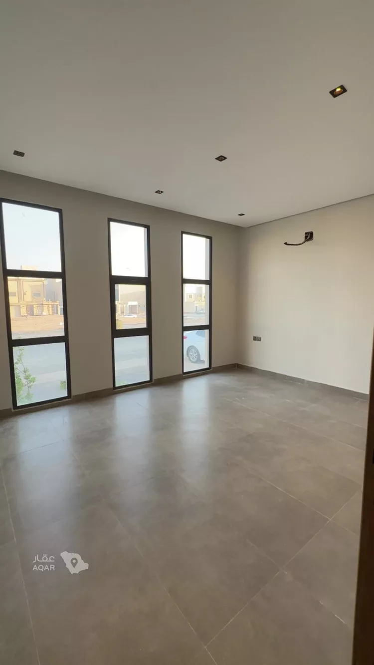 Villa for Sale in Riyadh Al Mahdiyah 7