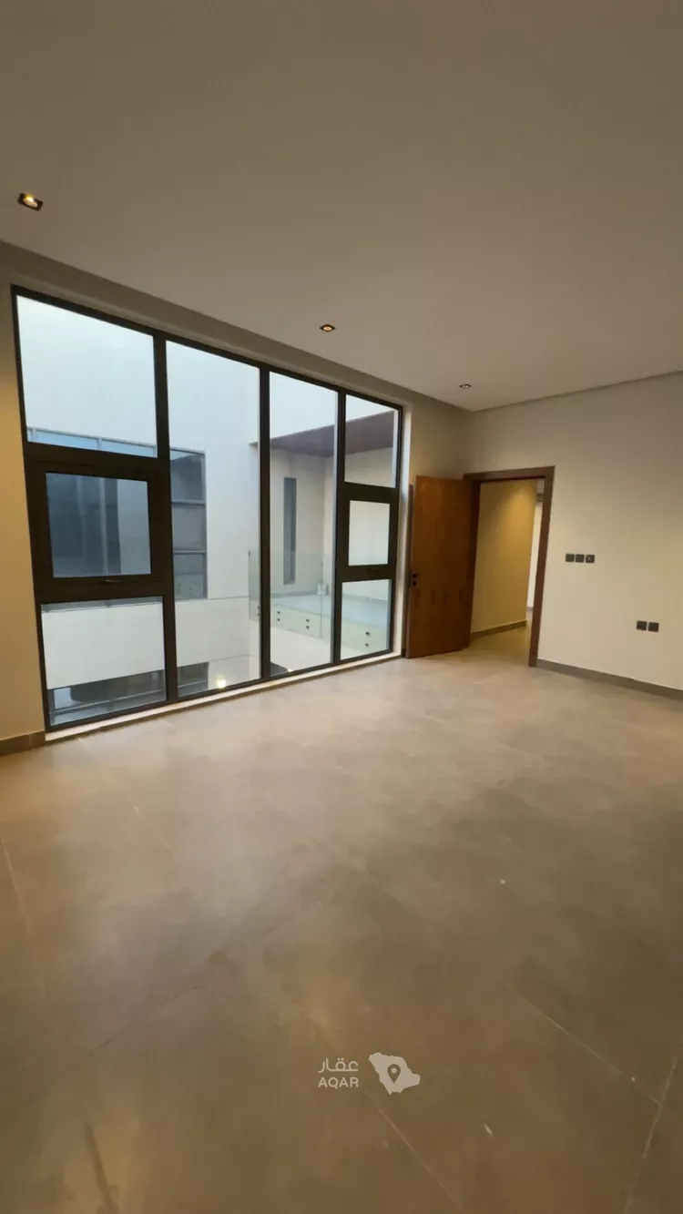 Villa for Sale in Riyadh Al Mahdiyah 18