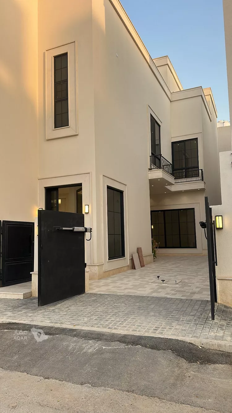 فيلا للبيع في شارع أبي عيسي الترمذي, حي المهدية, مدينة الرياض, منطقة الرياض 2