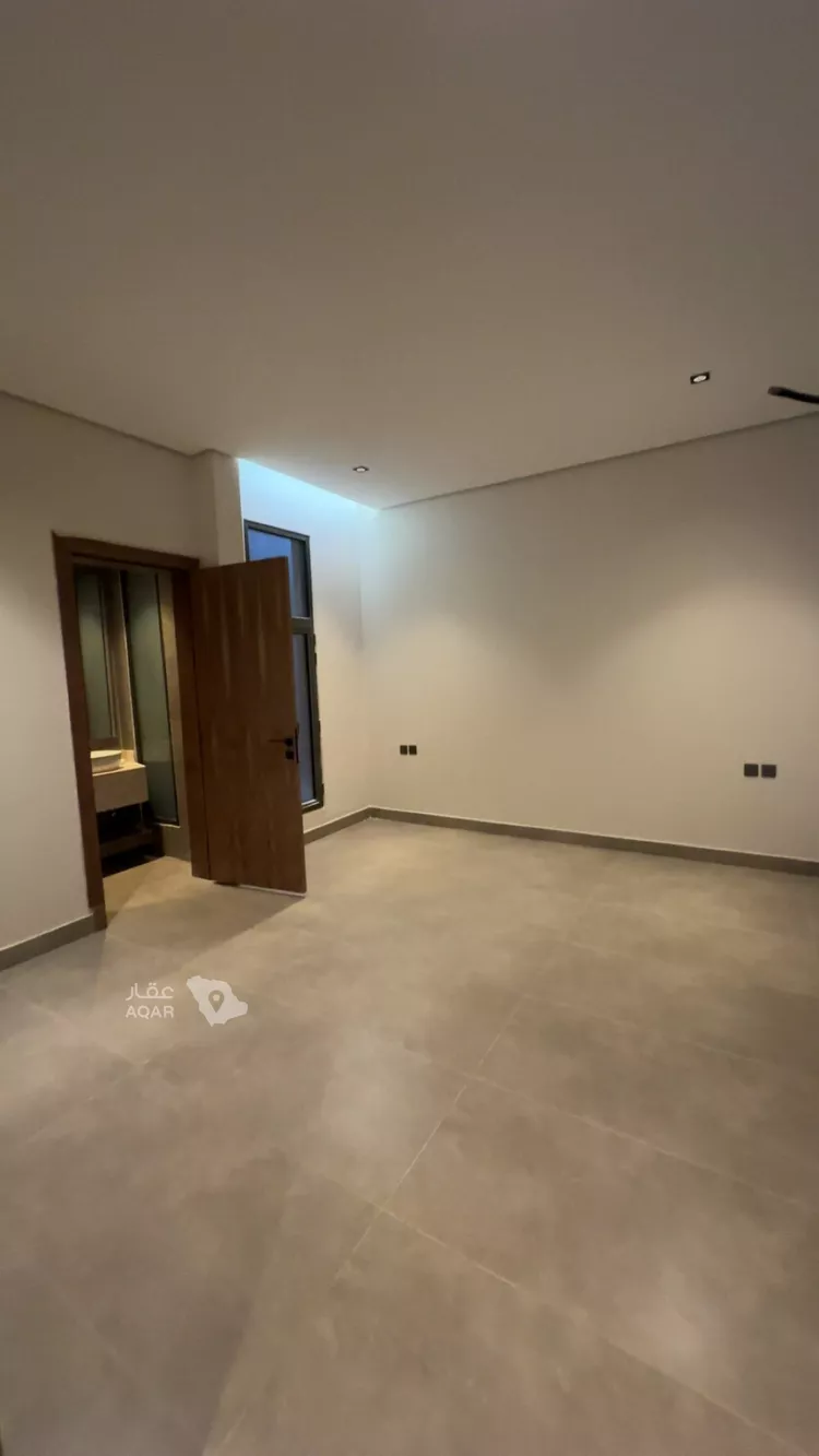 Villa for Sale in Riyadh Al Mahdiyah 16