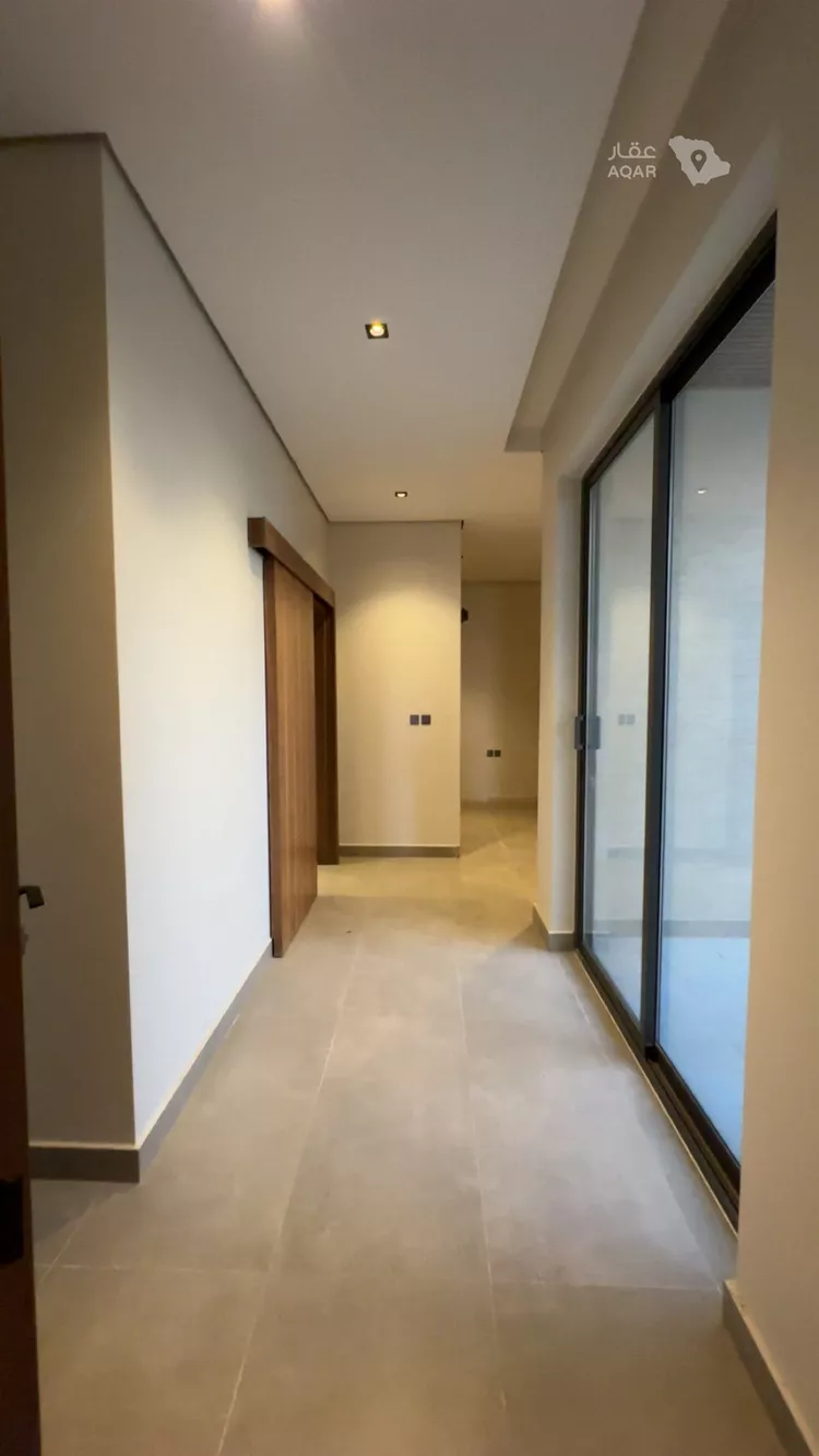 Villa for Sale in Riyadh Al Mahdiyah 17
