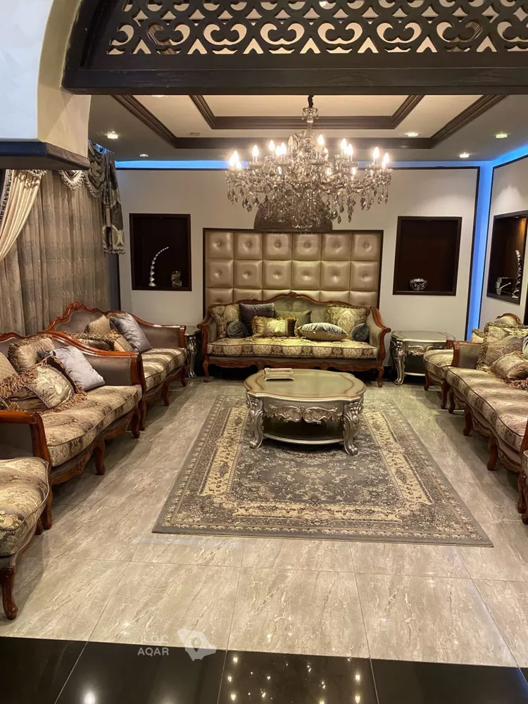 Villa for Sale in Dhahran Al Jame'ah 3