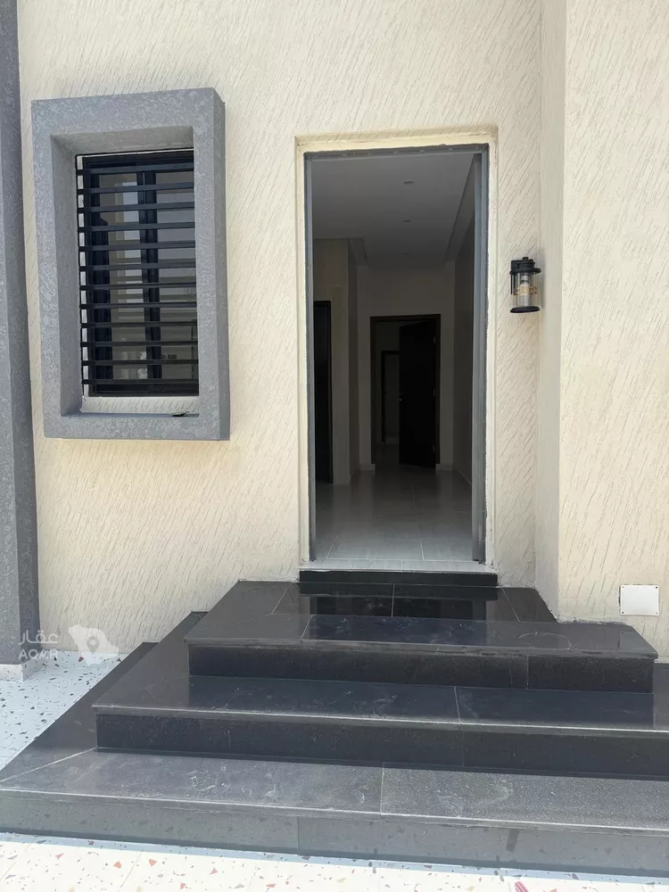 Villa for Sale in Muhayil Al Basrah 2