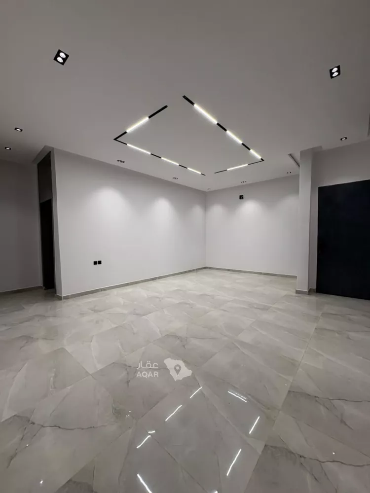 Floor for Sale in Riyadh Ishbiliyah 4