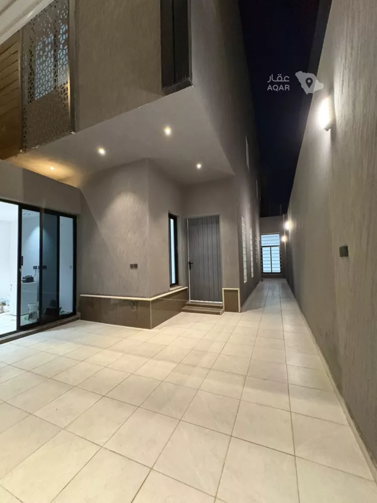 Floor for Sale in Riyadh Ishbiliyah 2