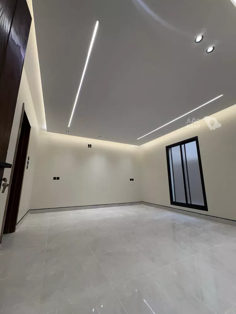 Floor for Sale in Riyadh Al Janadriyah 3
