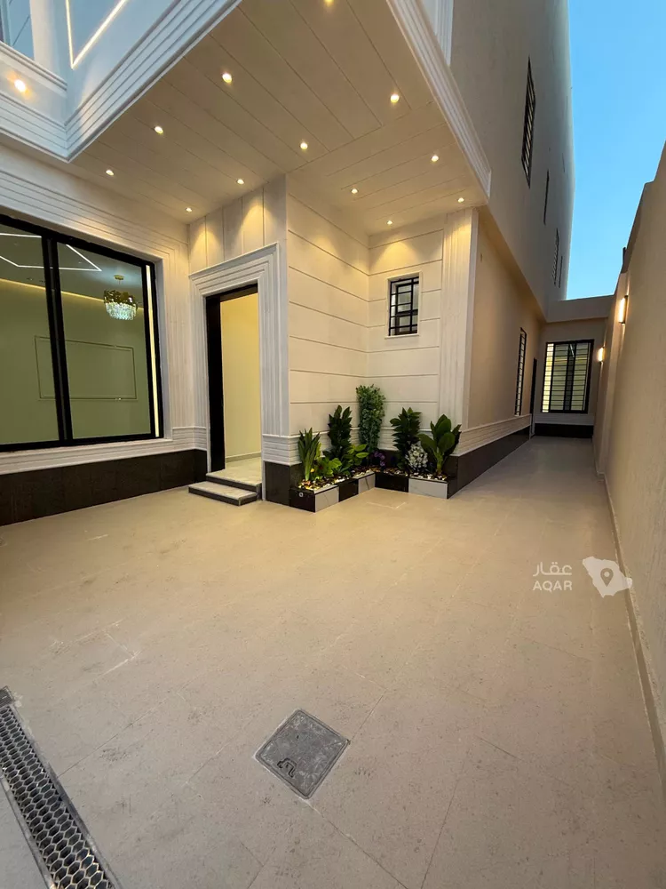 Villa for Sale in Riyadh Al Janadriyah 3