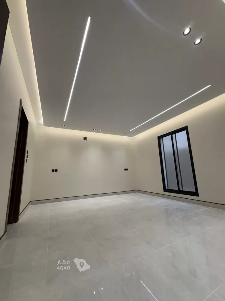 Floor for Sale in Riyadh Al Janadriyah 5