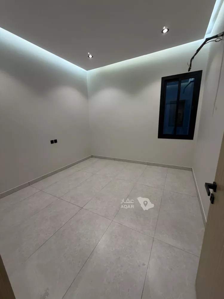 Apartment for Sale in Tabuk Albasatin 15