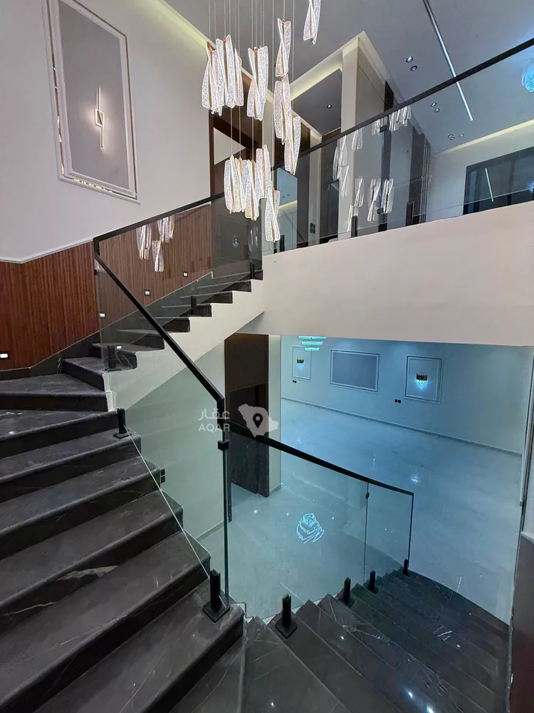 Villa for Sale in Riyadh Al Janadriyah 6