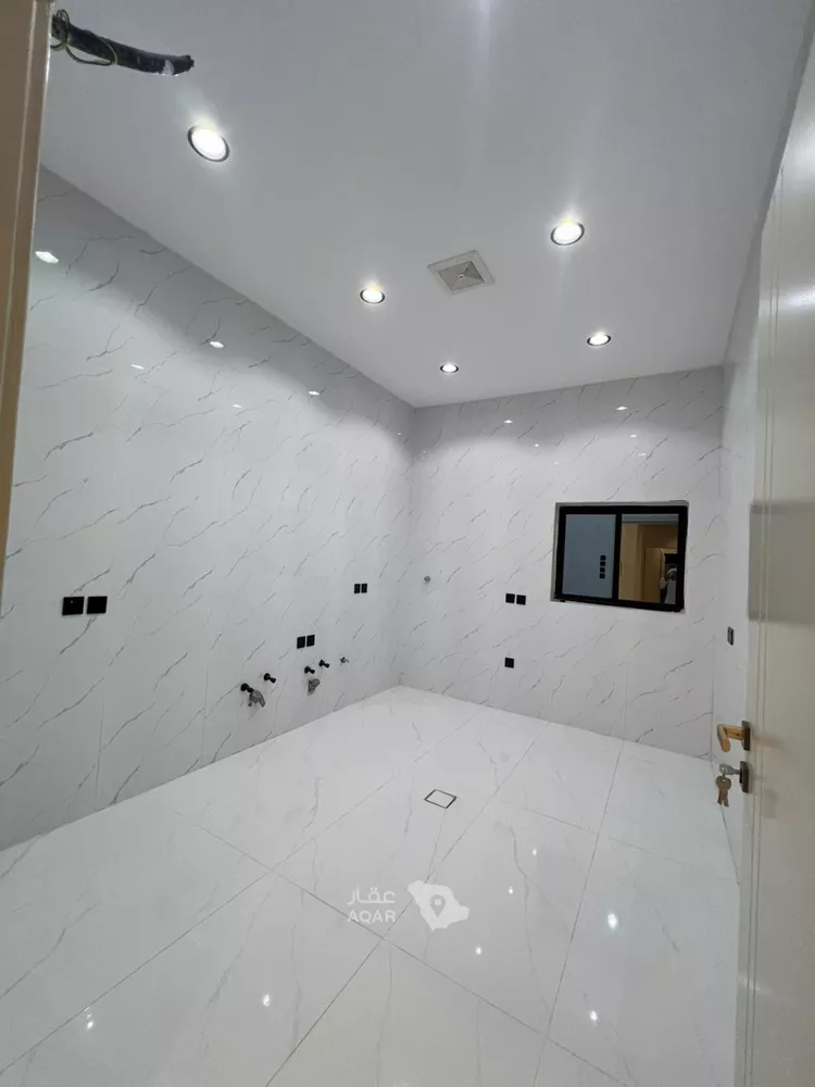 Villa for Sale in Al Jumum Al Ghozaait 14