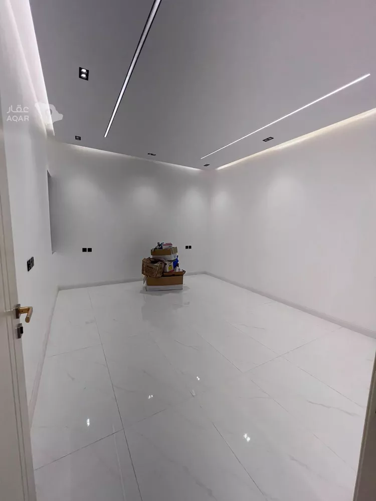 Villa for Sale in Al Jumum Al Ghozaait 11