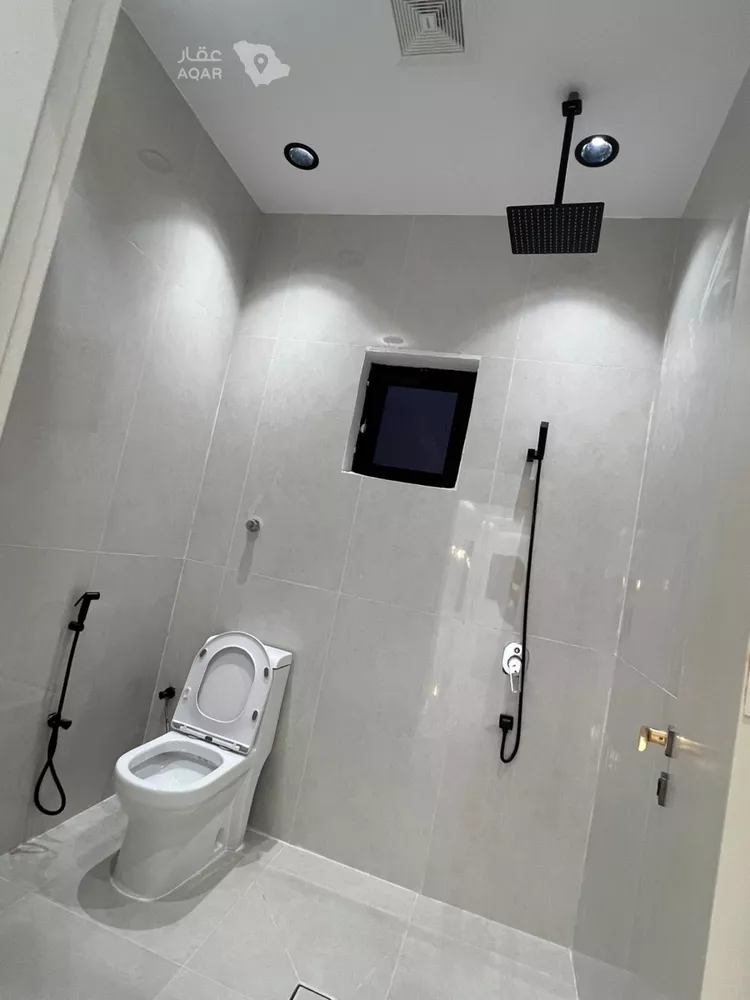 Villa for Sale in Al Jumum Al Ghozaait 20