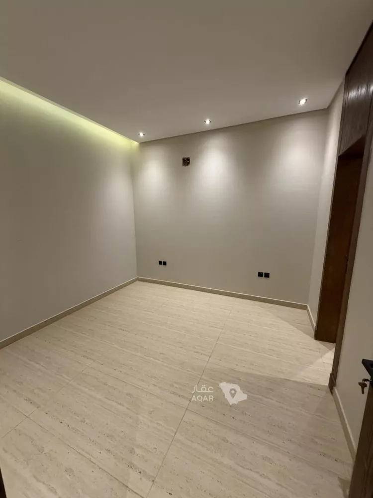 Villa for Sale in Riyadh Az Zahrah 15