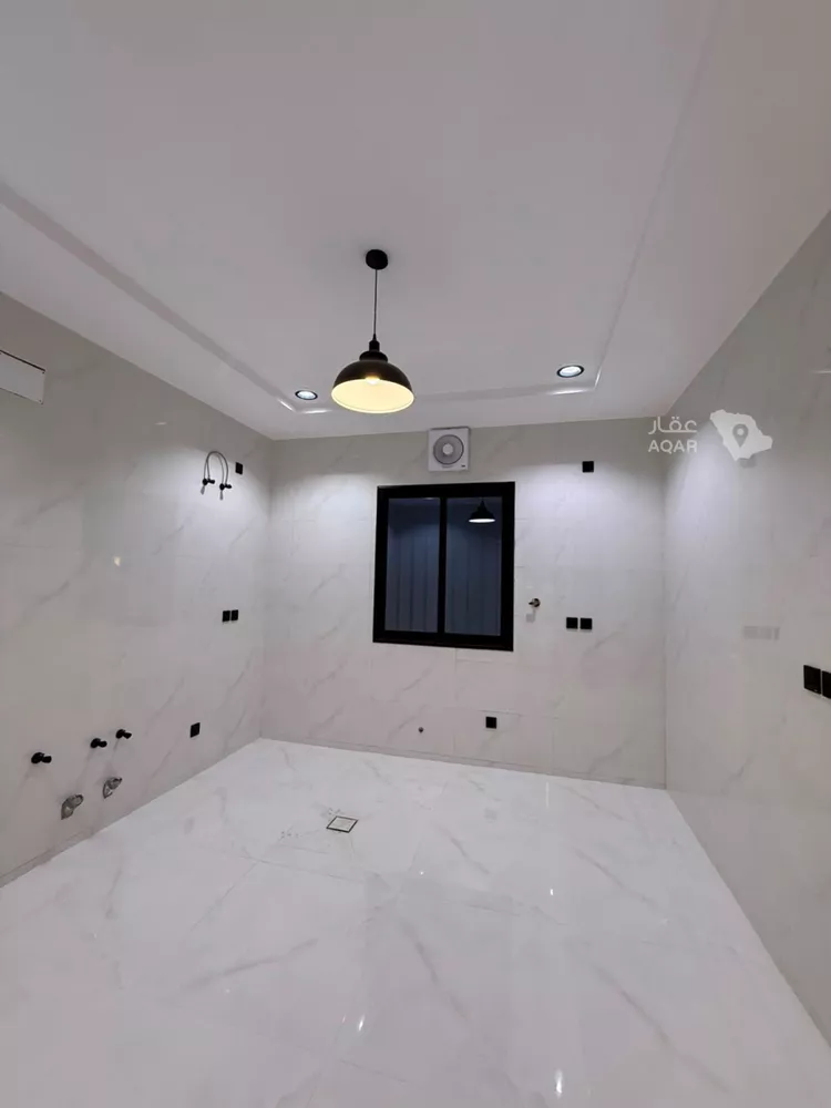 شقة للبيع في شارع خريص, حي الجنادرية, مدينة الرياض, منطقة الرياض 14