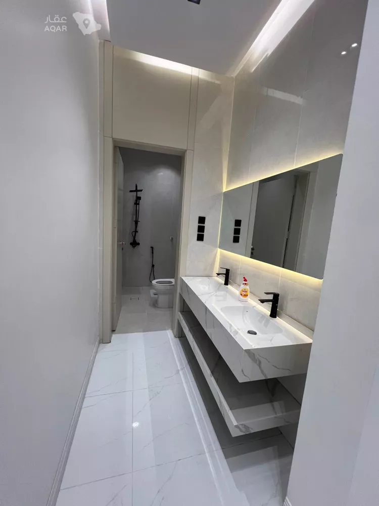 Villa for Sale in Al Jumum Al Ghozaait 18