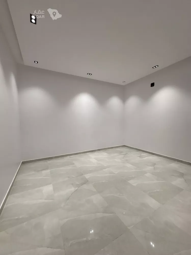 Floor for Sale in Riyadh Ishbiliyah 5