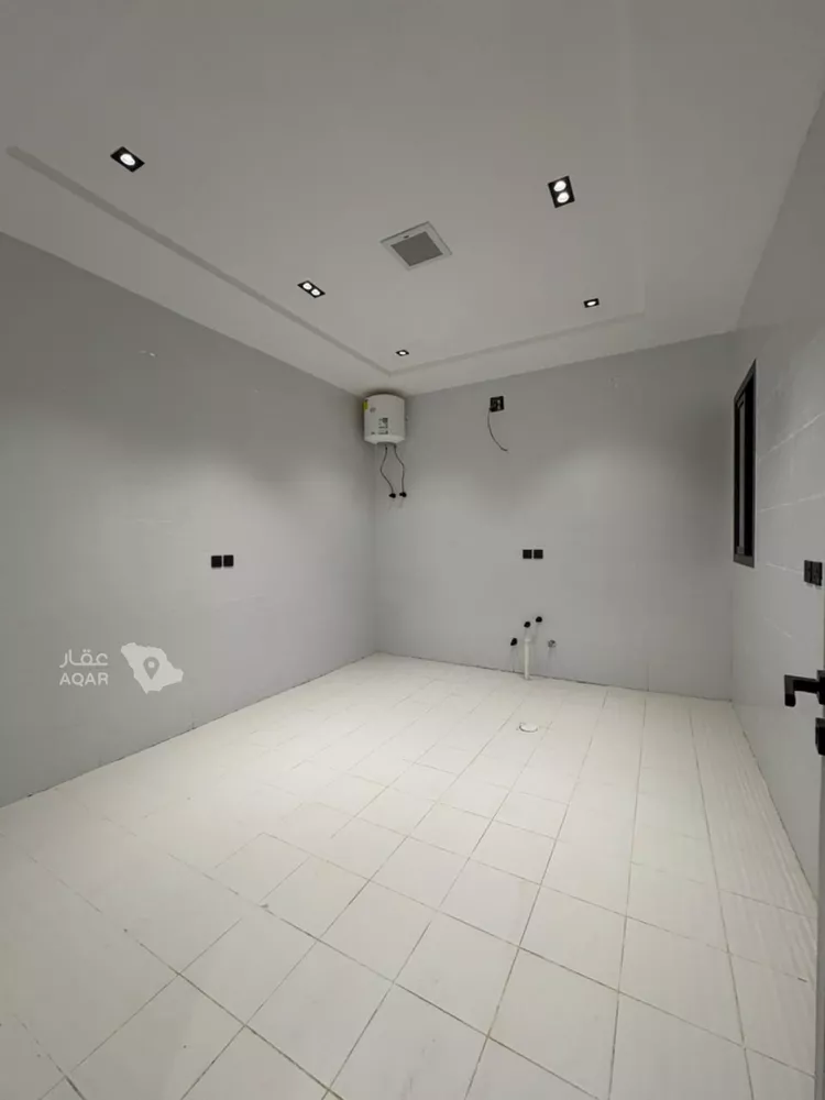 دور للبيع في شارع رقم 101, حي الندوة, مدينة الرياض, منطقة الرياض 13