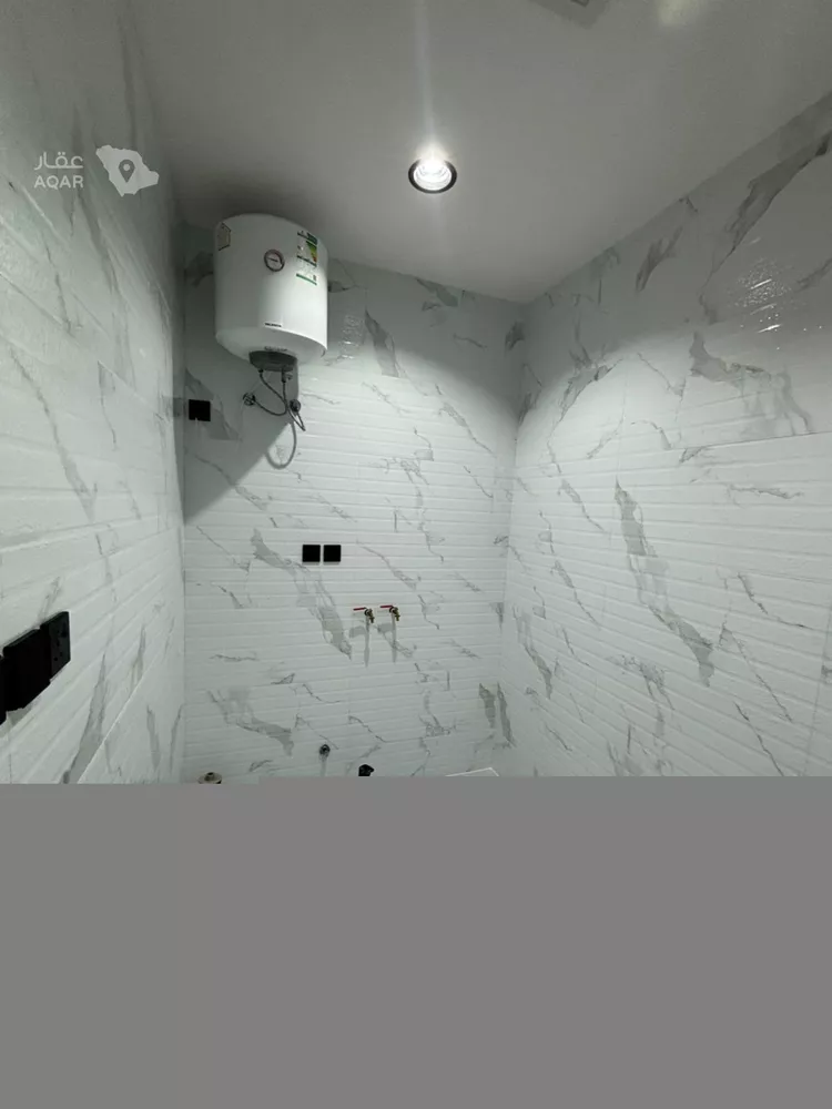 Apartment for Sale in Khamis Mushait Al Wahah 11