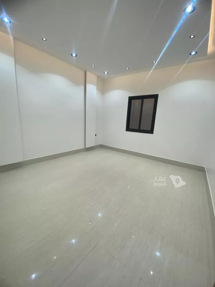 دور للبيع في شارع حاجب بن بريدة, حي المعيزيلة, مدينة الرياض, منطقة الرياض 9