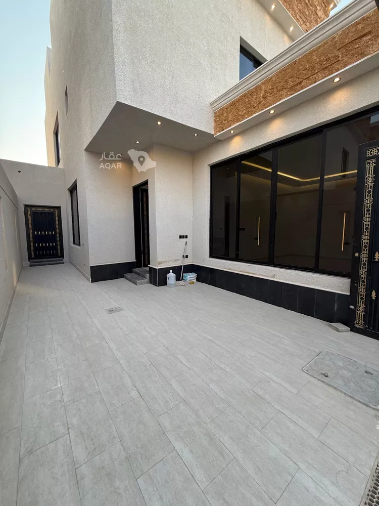 فيلا للبيع في شارع إسماعيل البصري, حي الرمال, مدينة الرياض, منطقة الرياض صورة 2
