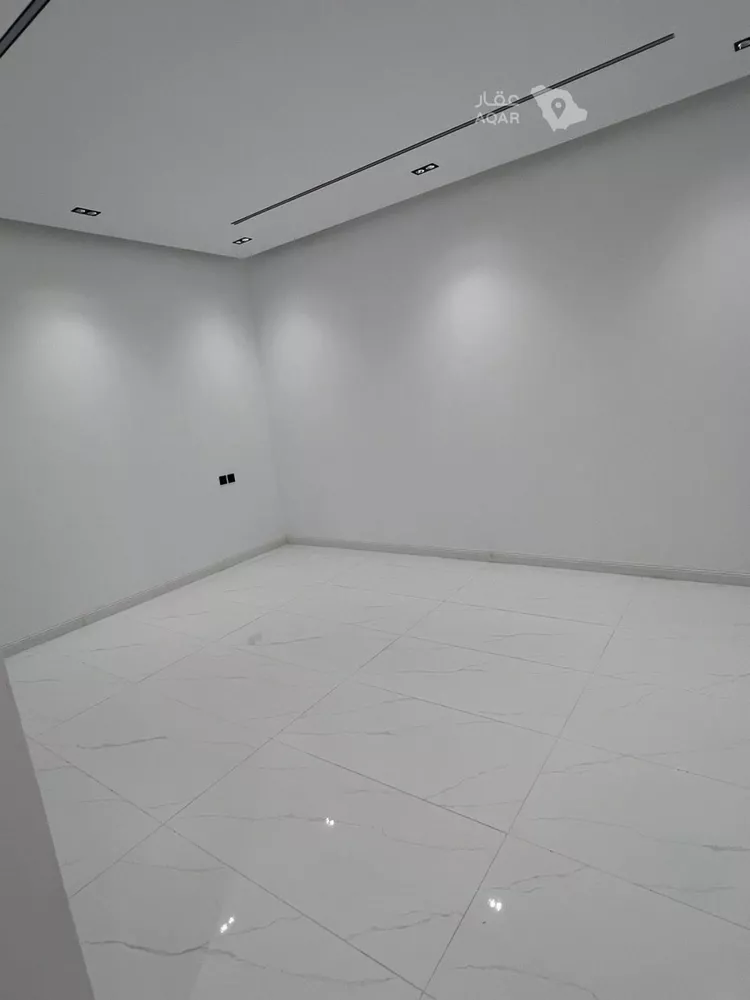 Villa for Sale in Al Jumum Al Ghozaait 10