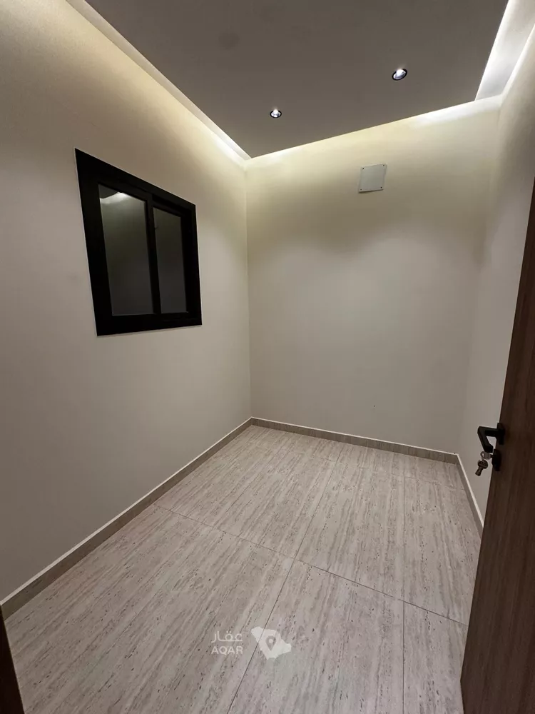 Villa for Sale in Unayzah Al Wafaa 11